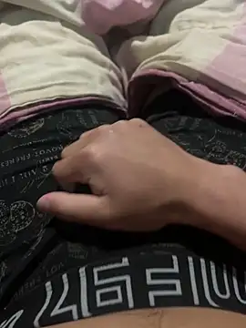 Snapshot of Diego23es chatting on October 2025 04:44:02 AM Diego23es online show from October 2025 04:44:02 AM