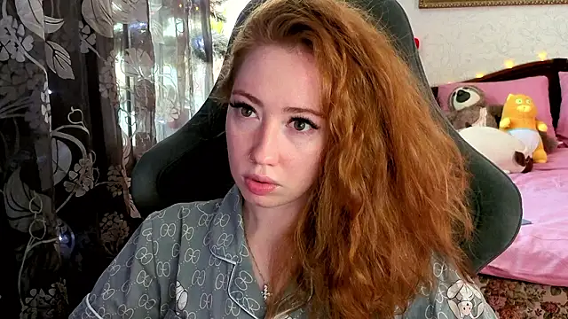 TinaBrook online show from February 2026 06:26:01 AM