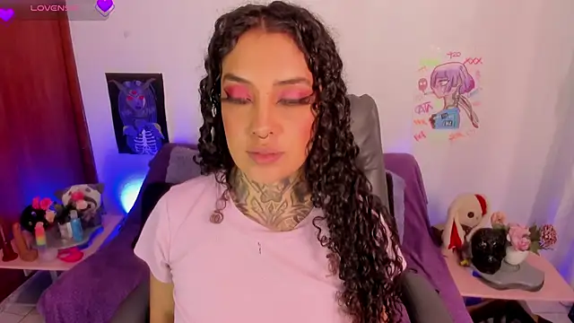 Cata green online show from February 2026 07:52:01 PM