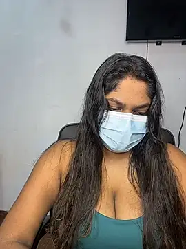 Snapshot of Black_Beauty997 chatting on January 2026 10:51:02 AM Black Beauty997 online show from January 2026 10:51:02 AM