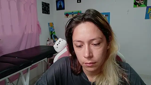 MommyMiaWs online show from January 2026 01:26:02 PM