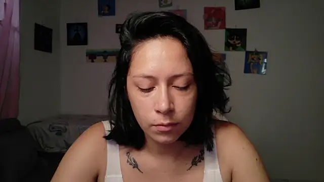 MommyMiaWs online show from June 2026 02:56:02 PM