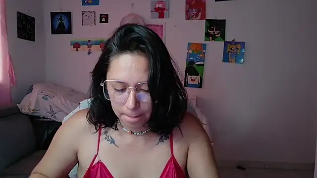 Snapshot of MommyMiaWs chatting on June 2026 02:27:02 PM MommyMiaWs online show from June 2026 02:27:02 PM
