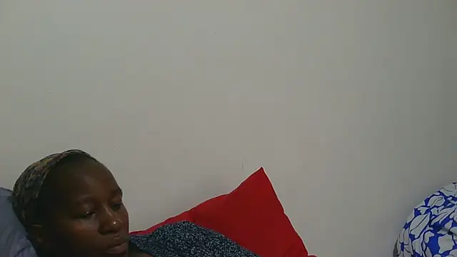 sluttylaura21 online show from December 2025 06:01:02 AM