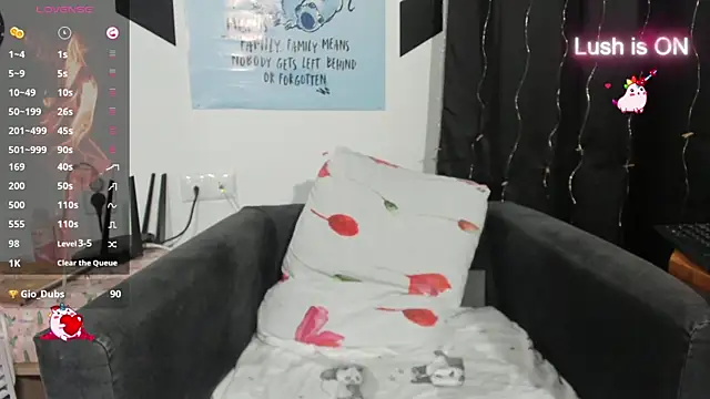 Snapshot of alexysgray chatting on April 2026 07:07:02 PM alexysgray online show from April 2026 07:07:02 PM