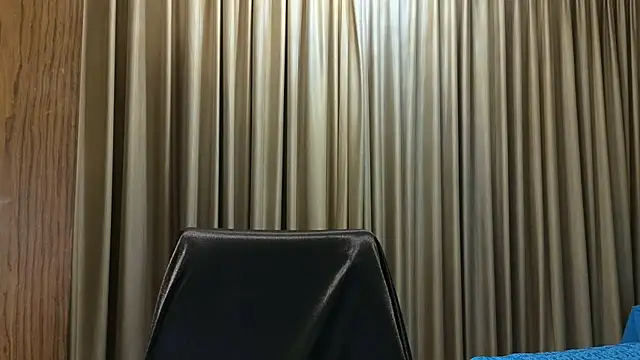 Snapshot of MissKateX chatting on June 2026 09:19:02 PM MissKateX online show from June 2026 09:19:02 PM