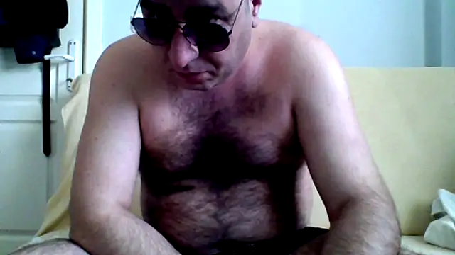 Snapshot of fraud705 chatting on March 2026 12:22:01 PM fraud705 online show from March 2026 12:22:01 PM