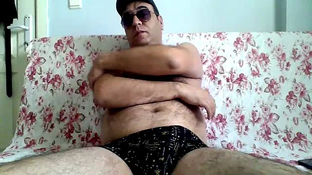 Snapshot of fraud705 chatting on March 2026 12:53:01 PM fraud705 online show from March 2026 12:53:01 PM