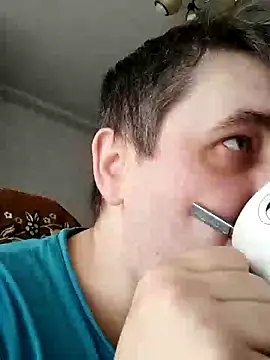 Snapshot of tores992 chatting on February 2025 09:40:02 AM tores992 online show from February 2025 09:40:02 AM