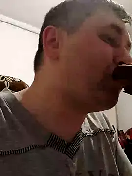 Snapshot of tores992 chatting on March 2025 09:37:01 PM tores992 online show from March 2025 09:37:01 PM