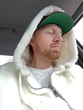 b1gd1ckg1nger86 online show from December 2024 06:13:01 PM