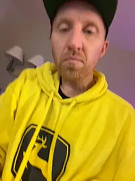 b1gd1ckg1nger86 online show from February 2025 09:11:02 PM