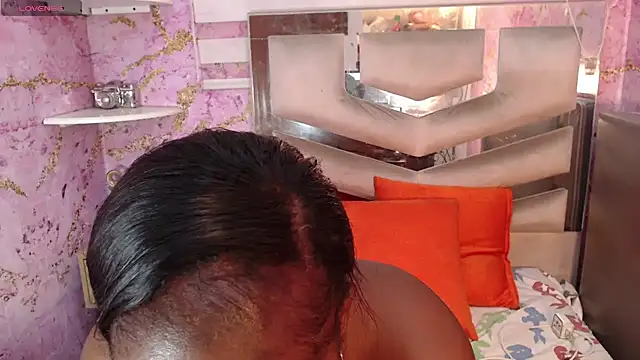 Snapshot of EBONNYGODDESXXX chatting on November 2025 12:05:02 PM EBONNYGODDESXXX online show from November 2025 12:05:02 PM