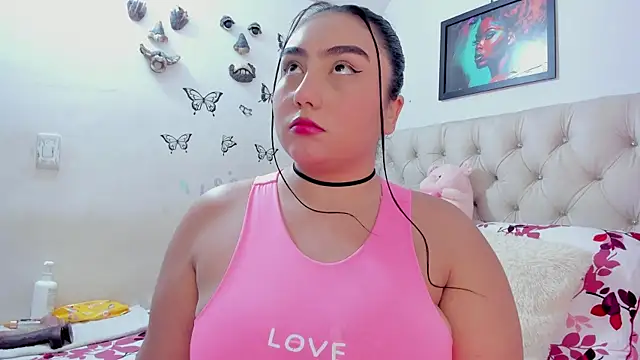 NayaWayne online show from July 2026 03:51:01 PM