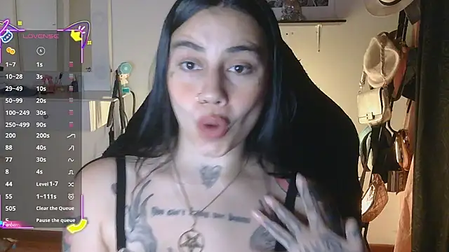 Snapshot of val_bardot chatting on June 2026 02:45:02 AM val bardot online show from June 2026 02:45:02 AM