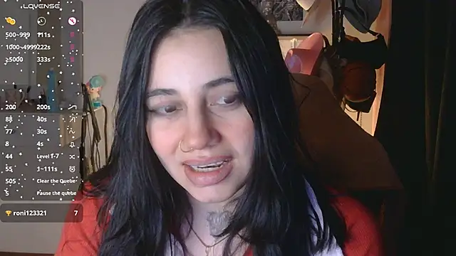 Snapshot of val_bardot chatting on June 2026 02:09:01 AM val bardot online show from June 2026 02:09:01 AM