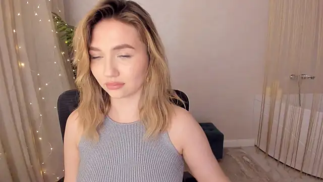 GracefulLook online show from January 2025 01:53:02 AM