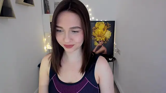 GracefulLook online show from March 2025 10:48:01 PM