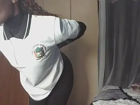 Snapshot of nasty_booty_ chatting on May 2026 04:04:02 PM nasty booty online show from May 2026 04:04:02 PM