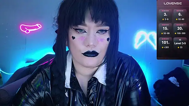 Snapshot of wickedxqueen chatting on December 2024 04:47:01 AM wickedxqueen online show from December 2024 04:47:01 AM