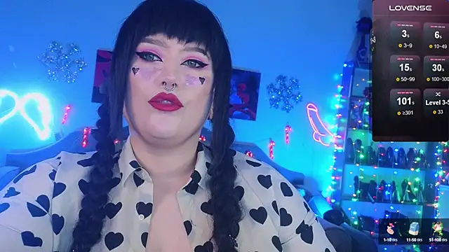 Snapshot of wickedxqueen chatting on December 2024 09:38:02 PM wickedxqueen online show from December 2024 09:38:02 PM