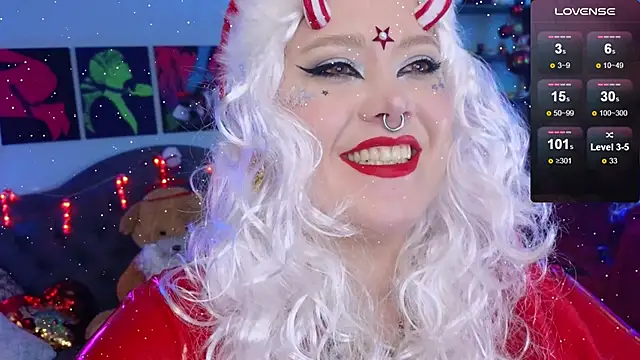 Snapshot of wickedxqueen chatting on December 2024 10:31:01 PM wickedxqueen online show from December 2024 10:31:01 PM