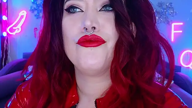 Snapshot of wickedxqueen chatting on December 2024 10:03:02 PM wickedxqueen online show from December 2024 10:03:02 PM