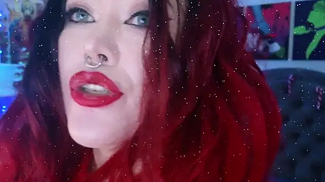 Snapshot of wickedxqueen chatting on December 2024 07:48:02 AM wickedxqueen online show from December 2024 07:48:02 AM