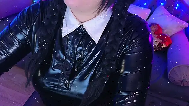 Snapshot of wickedxqueen chatting on January 2025 11:40:01 PM wickedxqueen online show from January 2025 11:40:01 PM