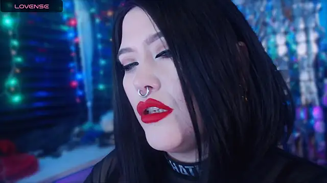 Snapshot of wickedxqueen chatting on January 2025 12:47:02 PM wickedxqueen online show from January 2025 12:47:02 PM