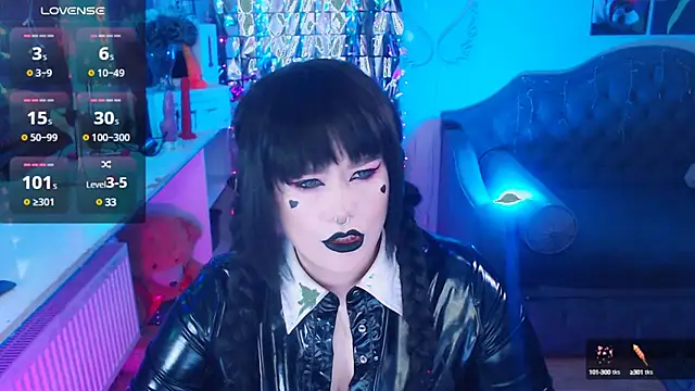 Snapshot of wickedxqueen chatting on February 2025 10:00:02 PM wickedxqueen online show from February 2025 10:00:02 PM