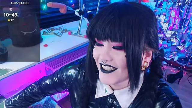 Snapshot of wickedxqueen chatting on February 2025 04:48:02 AM wickedxqueen online show from February 2025 04:48:02 AM