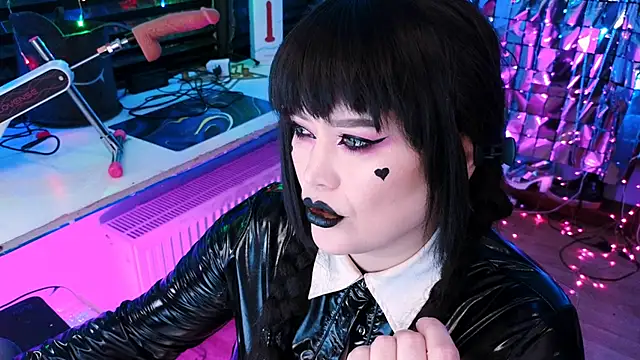 Snapshot of wickedxqueen chatting on February 2025 05:26:02 AM wickedxqueen online show from February 2025 05:26:02 AM