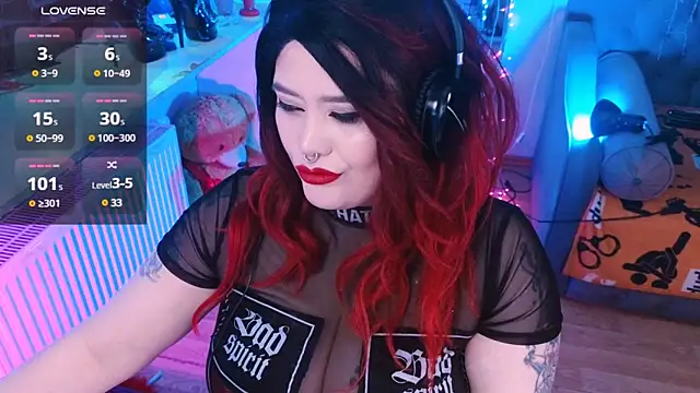 Snapshot of wickedxqueen chatting on February 2025 04:25:01 AM wickedxqueen online show from February 2025 04:25:01 AM