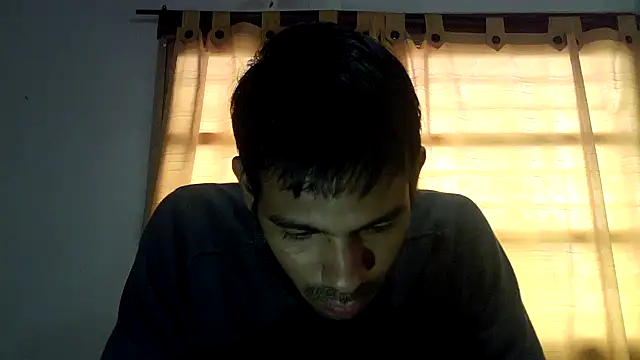 JohanyLatino online show from March 2026 01:38:01 PM