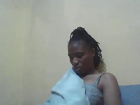 Smillie prety online show from November 2025 04:23:02 AM