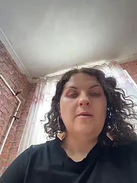 Taisia W online show from April 2026 10:33:01 AM