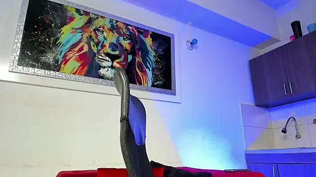 Snapshot of Fenty_XX chatting on December 2024 03:42:01 PM Fenty XX online show from December 2024 03:42:01 PM