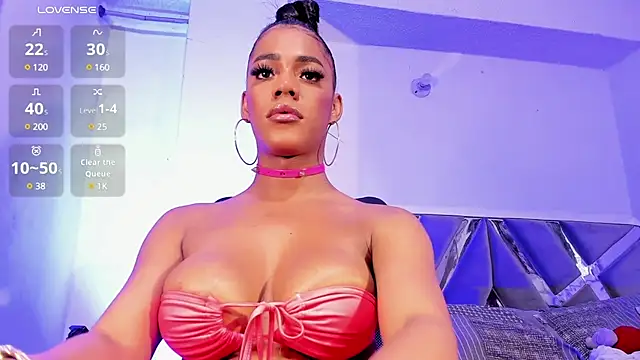 Snapshot of Fenty_XX chatting on January 2025 03:15:01 AM Fenty XX online show from January 2025 03:15:01 AM