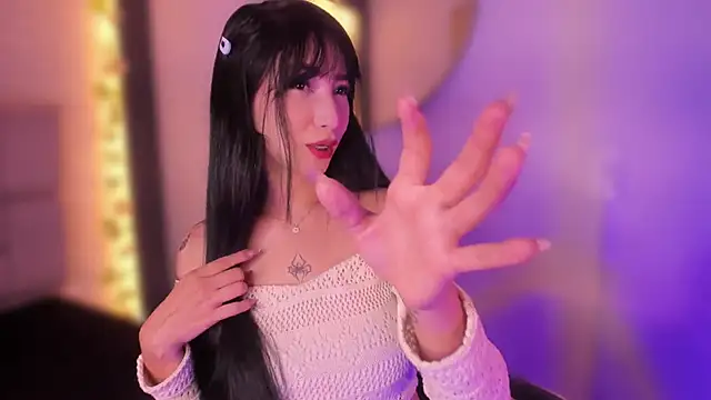 Snapshot of emma_woods_ chatting on December 2024 12:16:02 PM emma woods online show from December 2024 12:16:02 PM