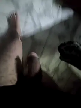 Snapshot of KingZilla2023 chatting on December 2025 05:46:02 AM KingZilla2023 online show from December 2025 05:46:02 AM