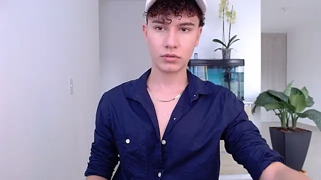 adrian morelly online show from December 2024 06:41:01 PM