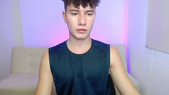 adrian morelly online show from February 2026 06:59:02 PM