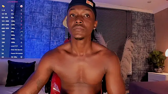 DannSmmith online show from February 2026 04:38:02 AM