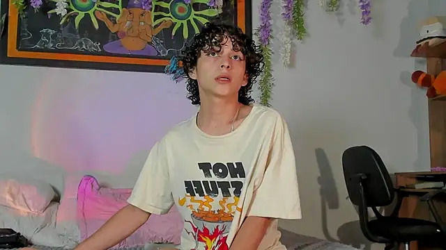 Cherry boy 18 online show from March 2025 02:08:01 AM