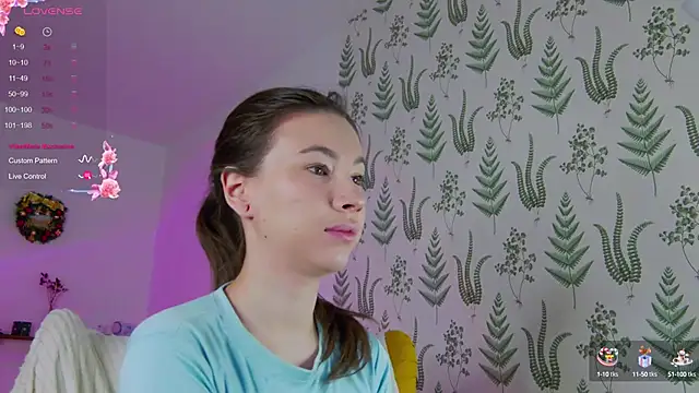 Snapshot of Marie_Diaze chatting on January 2025 05:19:01 AM Marie Diaze online show from January 2025 05:19:01 AM