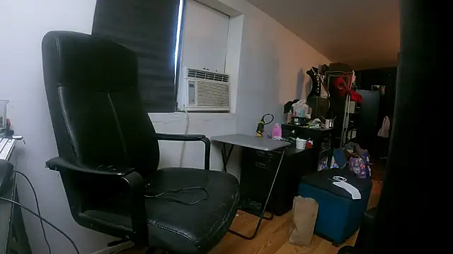 leanjamesdean online show from March 2025 10:43:02 PM