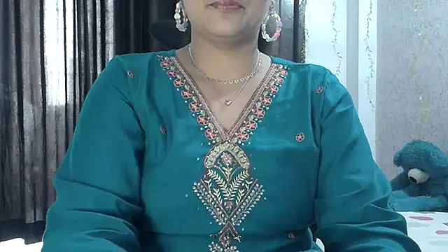 Maria 55 online show from September 2025 07:30:02 AM