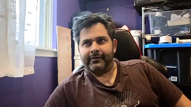 Sakhtlaundaz online show from March 2026 09:30:02 PM