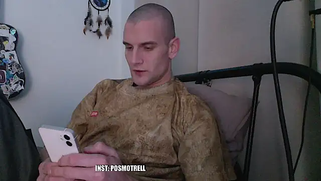 Snapshot of ETHAN_MOORE chatting on February 2026 06:21:01 AM ETHAN MOORE online show from February 2026 06:21:01 AM